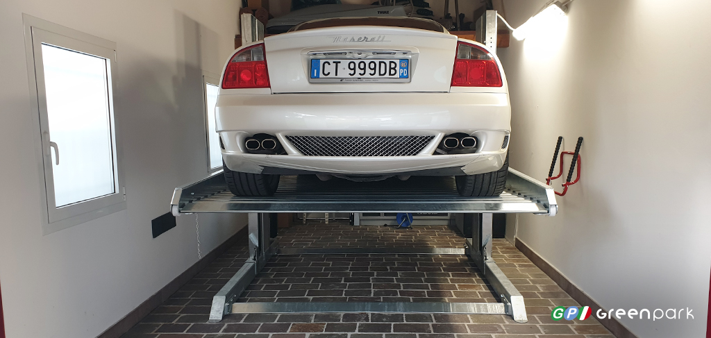 https://www.greenparksrl.com/wp-content/uploads/2020/11/elevatore-auto-green-park-lift-box-p-sollevatore-montauto-ascensore-duplicatore-posto-parallelo-carpenedolo-brescia-torino-piemonte.jpg